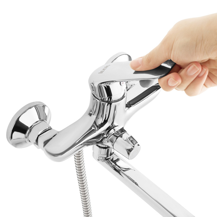Душевой уголок Gutewetter Practic Square GK-403 95x95 (матовый хром/стекло матовое) фото 7 душевой уголок gutewetter practic square gk-403 95x95 (матовый хром/стекло матовое) фото 7