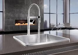 Душевой уголок Gutewetter Slide Square GK-863B 120x80 (бронза) фото 5 душевой уголок gutewetter slide square gk-863b 120x80 (бронза) фото 5